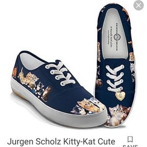 Bradford exchange cat sneakers